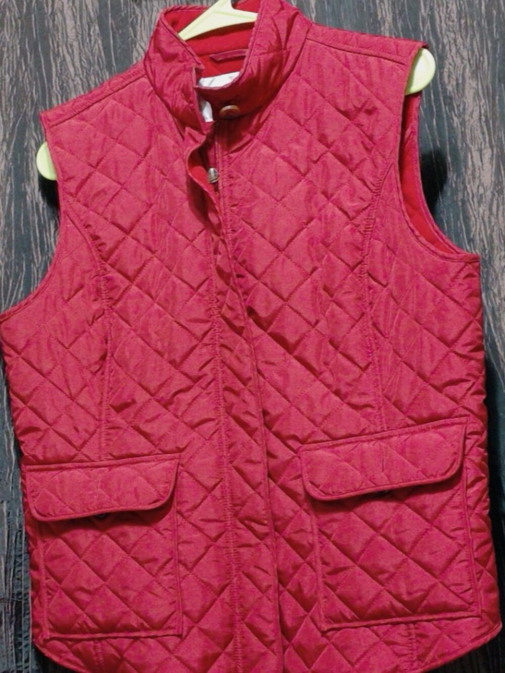 Van Heusen women's quilted vest Size M